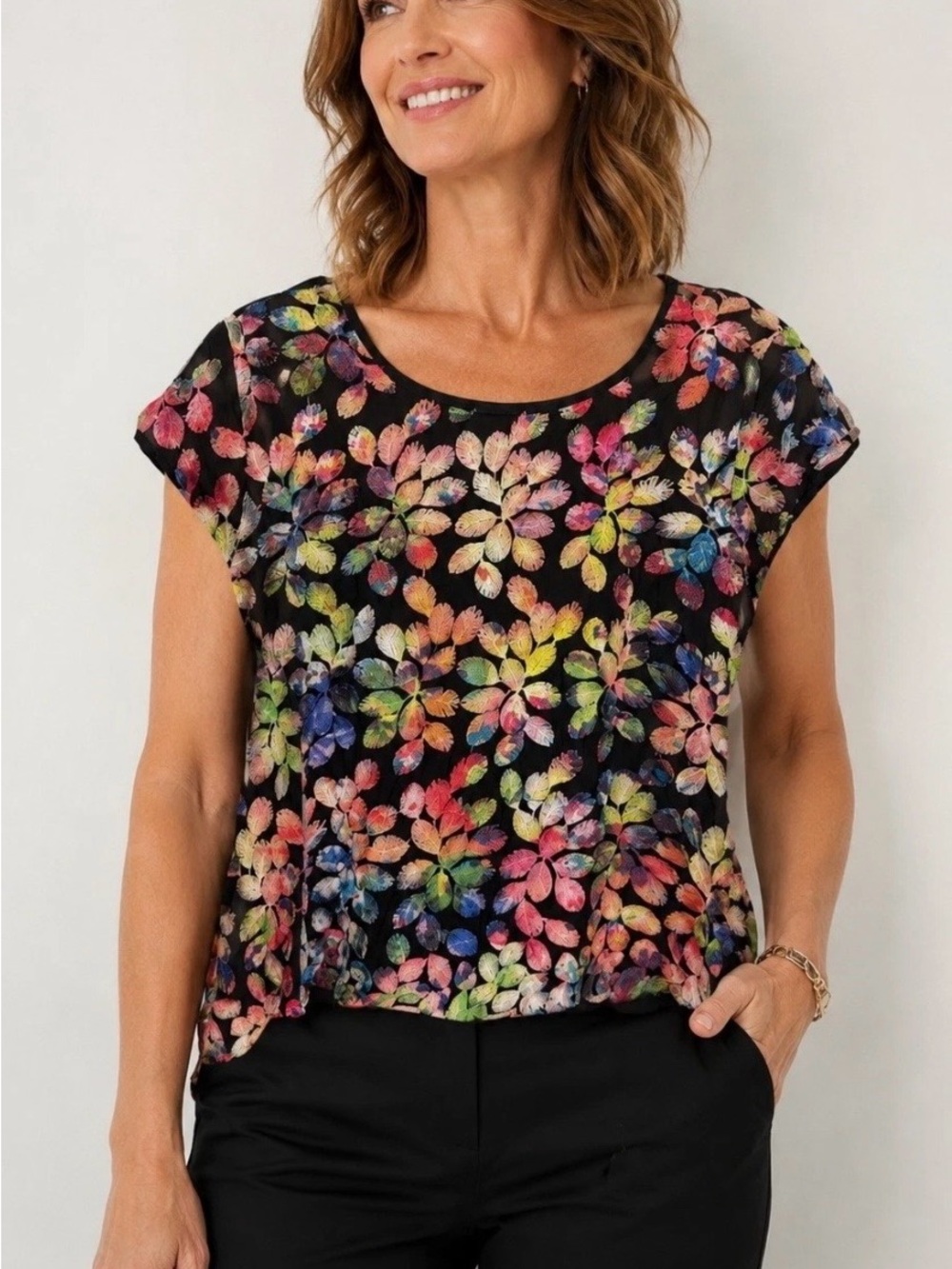 Karen Kane Rainbow Leaf Embroidered Hi-Lo Top Black Size Medium NWOT